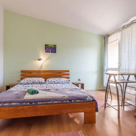 Hotel Sobe Rolo Uz More Biograd Na Moru Exteriér fotografie